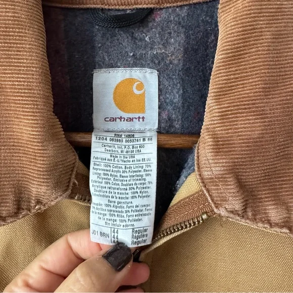 Vintage Carhartt Detroit Blanket Lined J01 BRN MADE in USA Size 44 (L ) - Picture 4 of 15